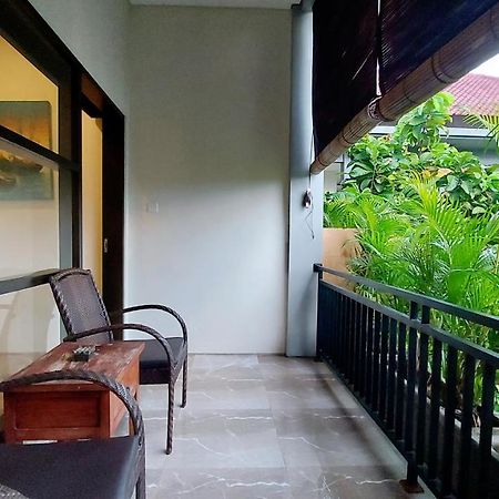 Hotel The New Moon Seminyak Exterior foto