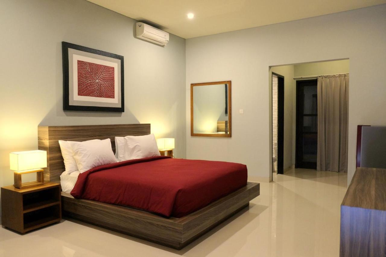 Hotel The New Moon Seminyak Exterior foto