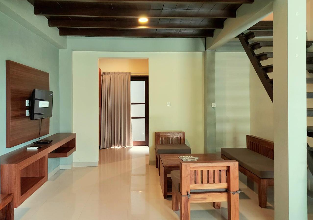 Hotel The New Moon Seminyak Exterior foto