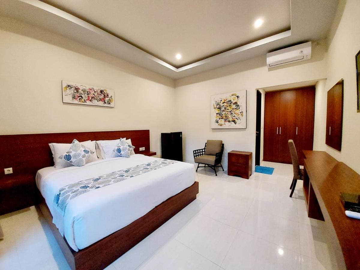 Hotel The New Moon Seminyak Exterior foto